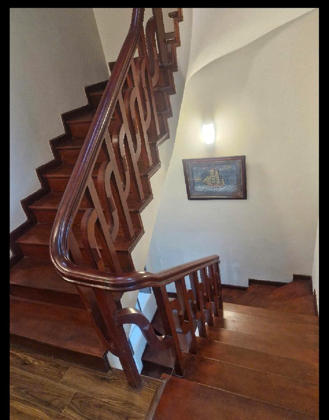 NGÕ THÔNG KINH DOANH - 3 GÁC TRÁNH - NGỌC KHÁNH, DT: 58M2, 5T, 15.8 TỶ.